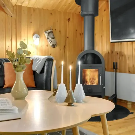 4 Bedroom Beautiful In 度假居 *