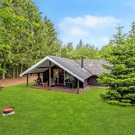 度假居 4 Bedroom Beautiful In Toftlund