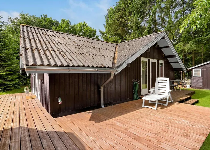 4 Bedroom Beautiful In