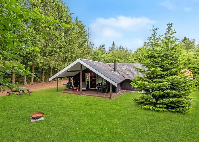 Сasa de vacaciones 4 Bedroom Beautiful In Toftlund